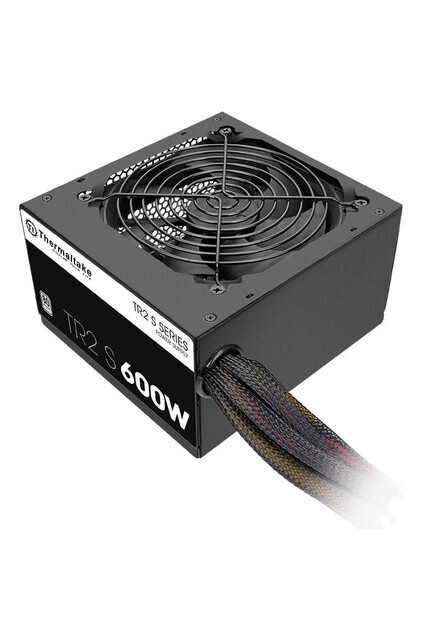 БлокпитанияThermaltakeATX600WTR2S80+(24+4+4pin)APFC120mmfan5xSATARTL