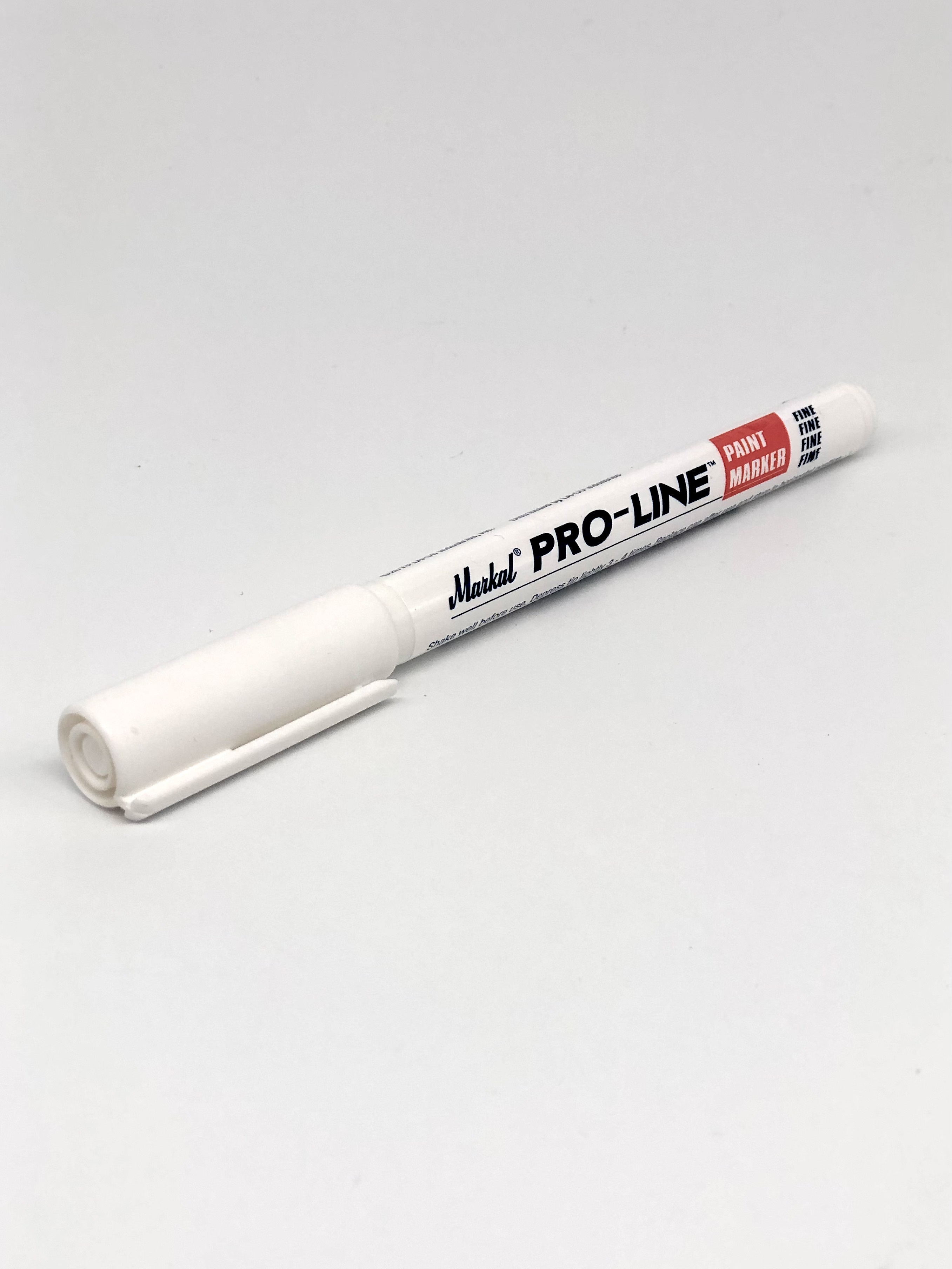 Маркер разметочный перманентный белый тонкий с клапаном Pro-Line Fine Paint  Marker, 1 шт. - купить по доступной цене в интернет-магазине OZON  (627923731)