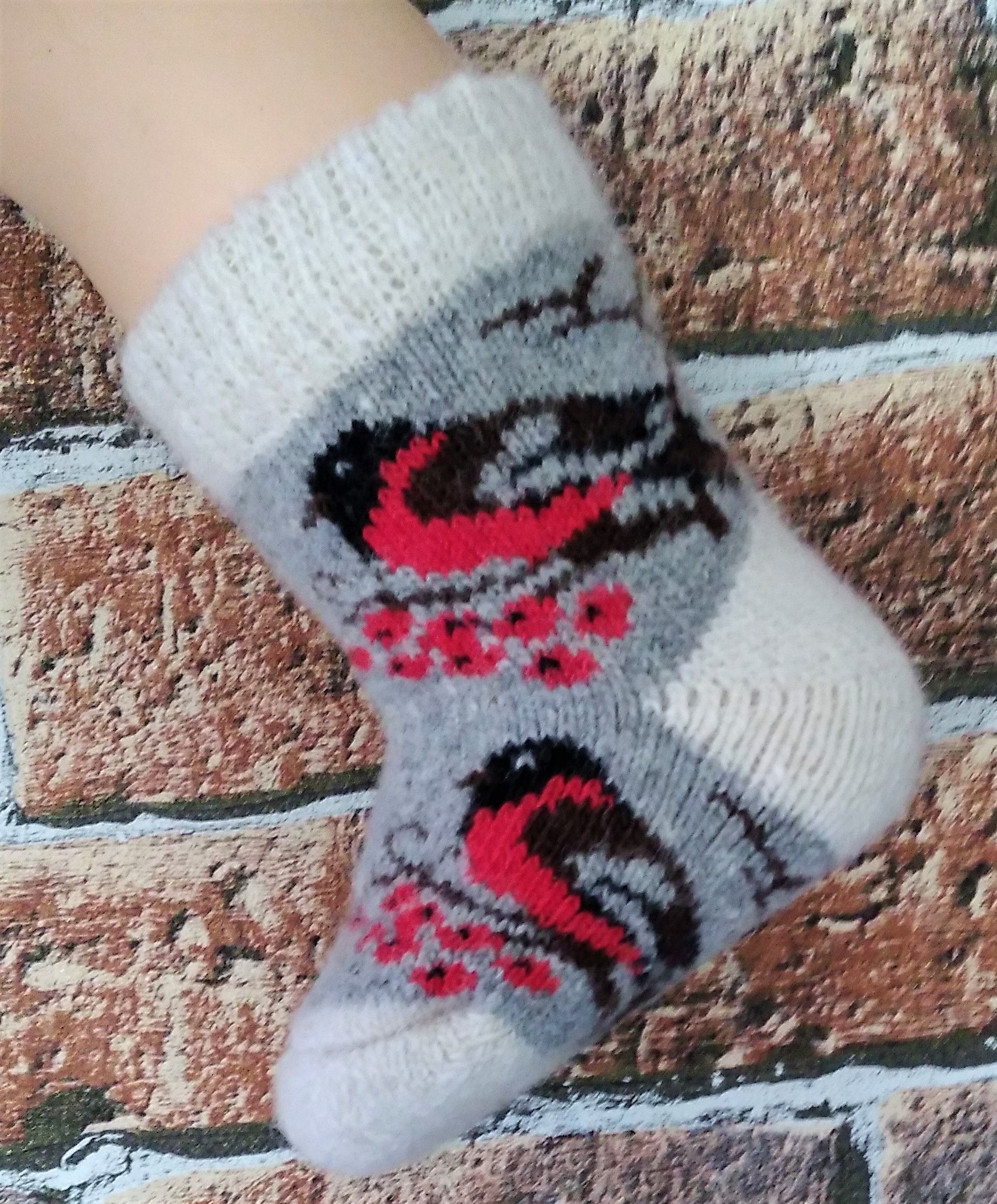 Парень в шерстяных носках. Носочки с ботинками. Теплые носки. Как носить шерстяные носки. Как носить шерстяные носки.