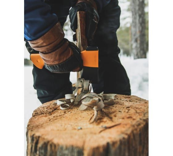 Топор туристический