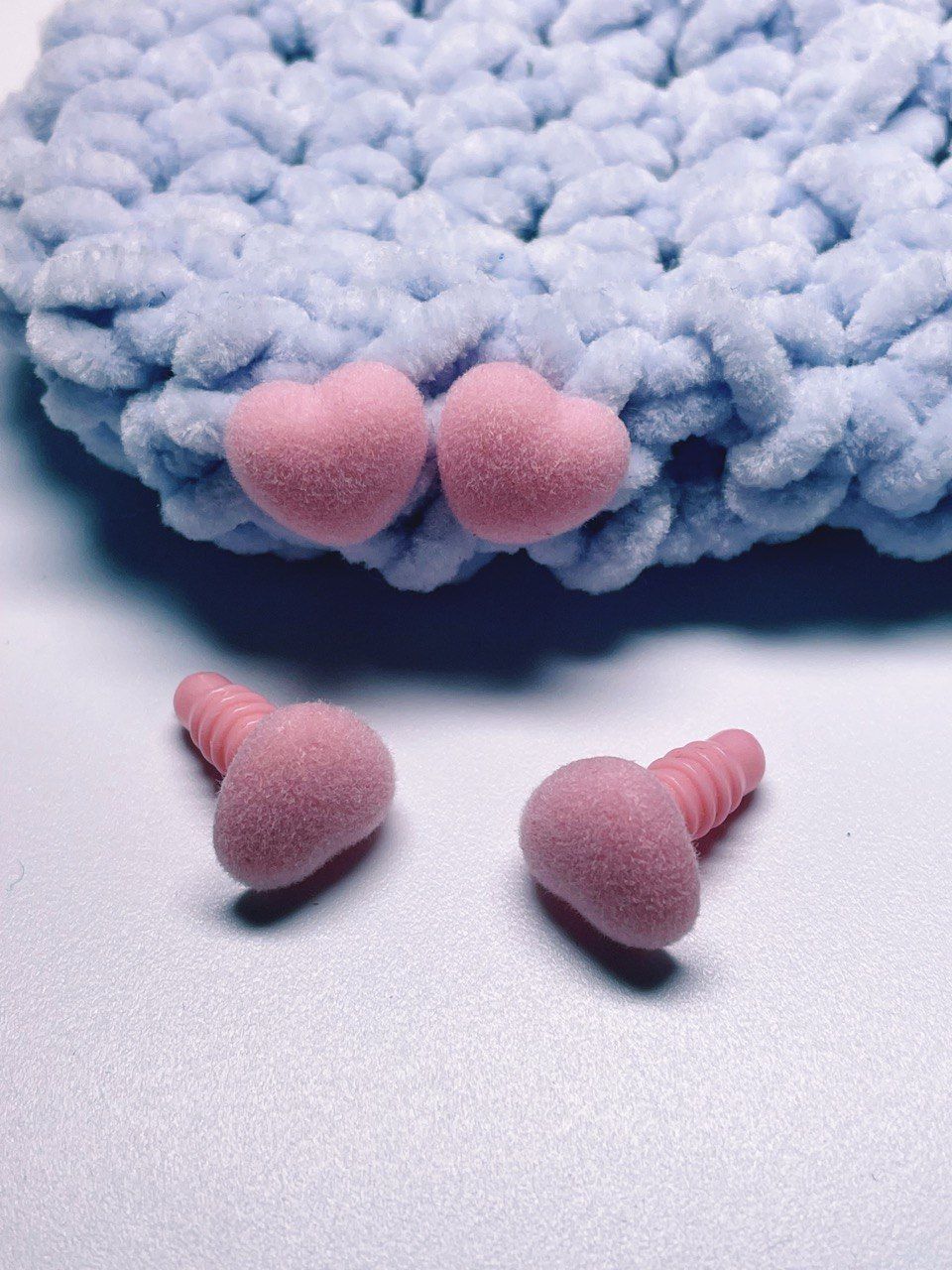 носик сердечком.