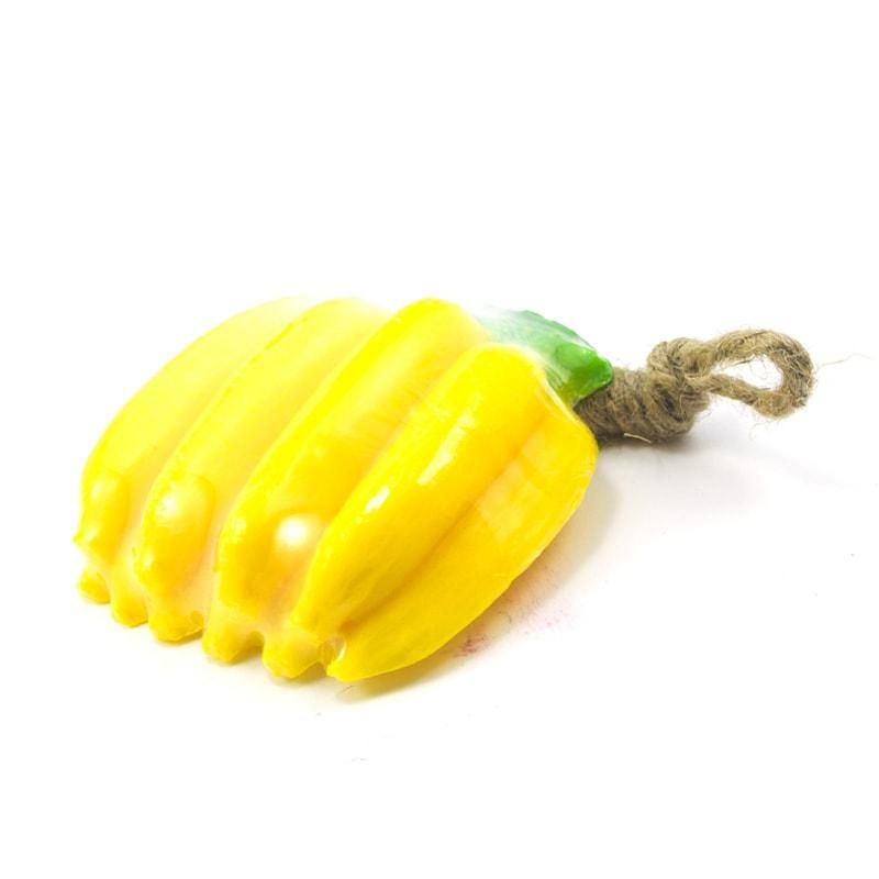 мытый банан. мыло банан тайланд. фрукты в воде. форма банана. мытый банан.