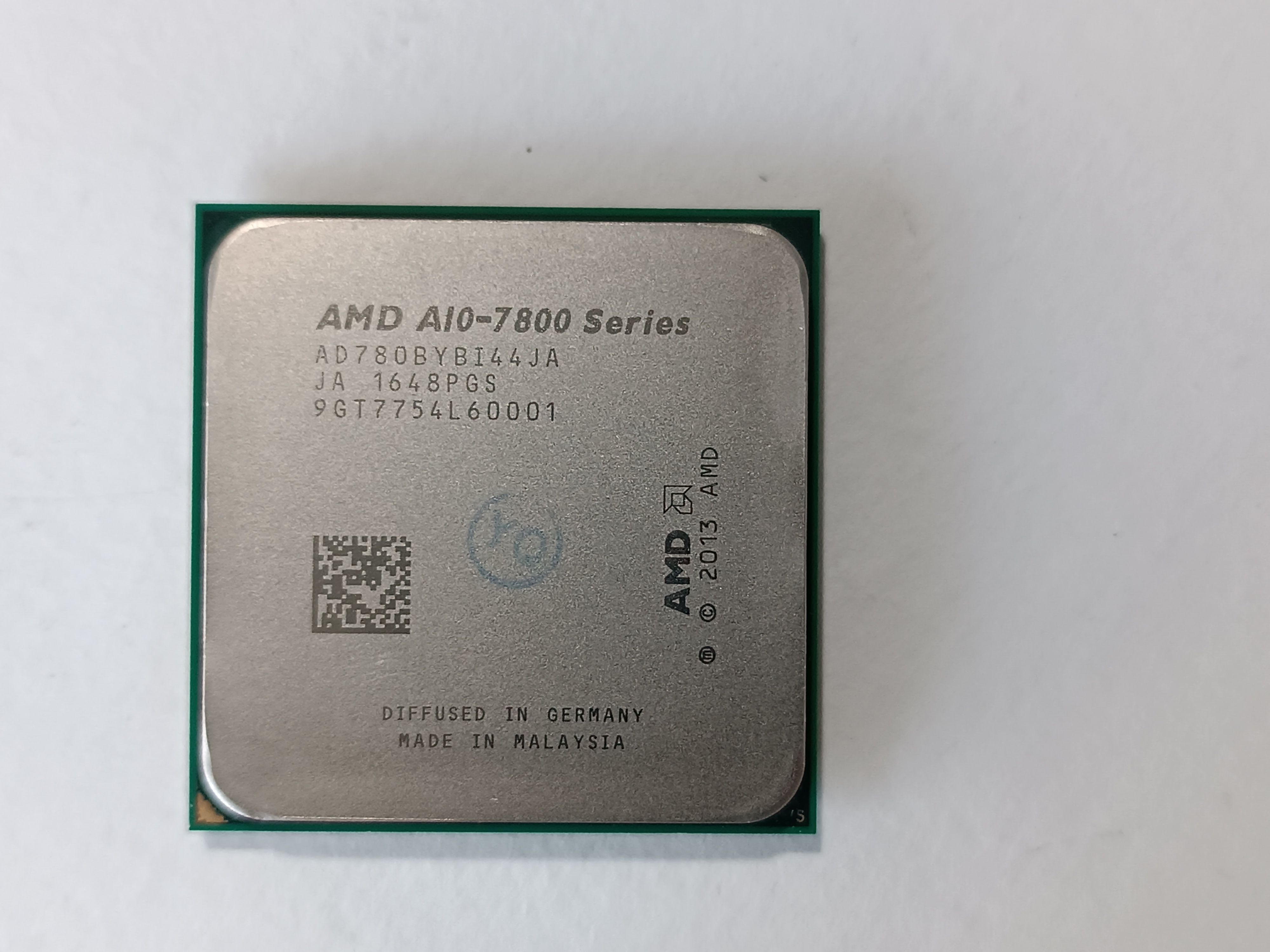 Amd a10 7800 r7. A10-7800. CPU-Z процессор AMD a10-7800 fm2+, 4 x 3500 МГЦ, OEM. AMD a10-7800 характеристики. AMD a10 7800 ядер и потоков.