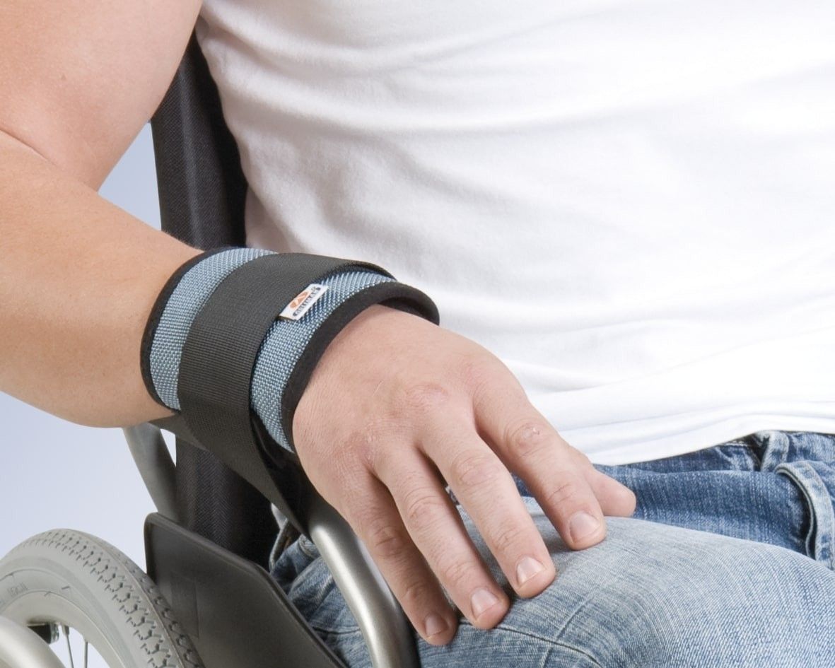 Ремень безопасности для инвалидных кресел колясок