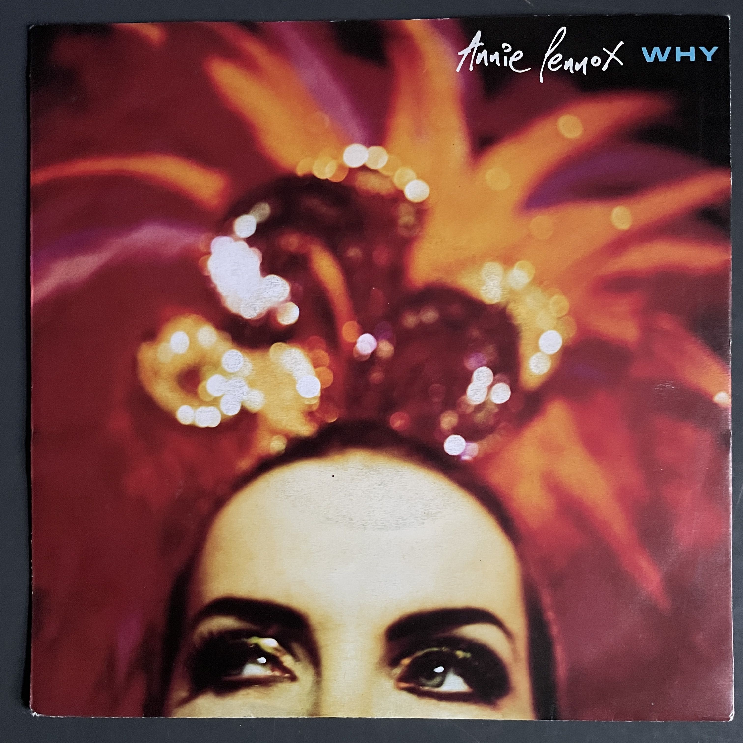 Энни леннокс 2024. Леннокс why. Энни леннокс в молодости. Diva энни леннокс. Annie lennox diva 1992.