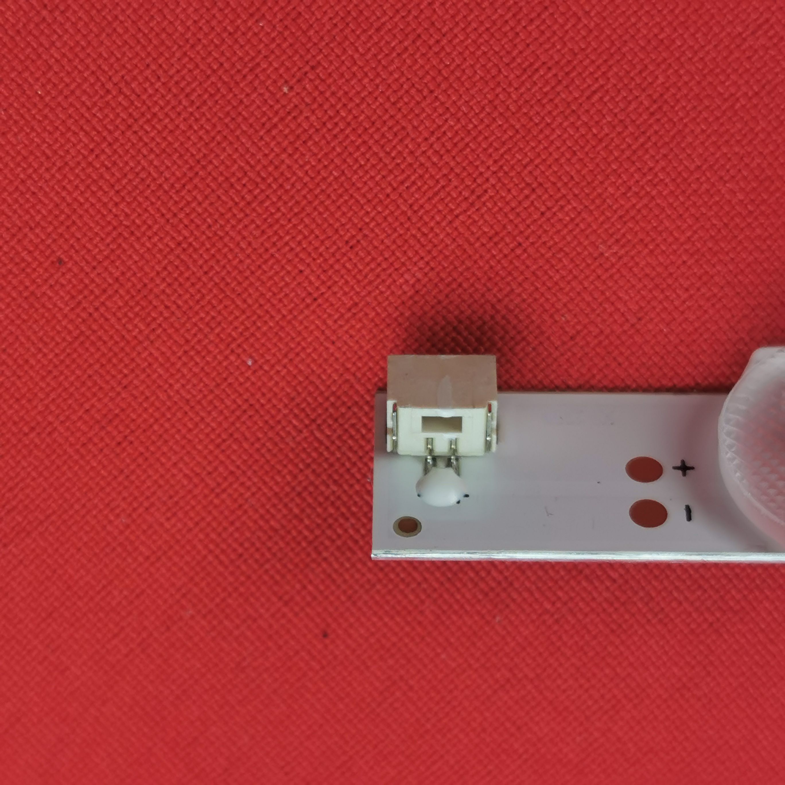 Подсветка для SONY KDL-32R423A KDL-32R424A KDL-32R421A; SVG320AE1
