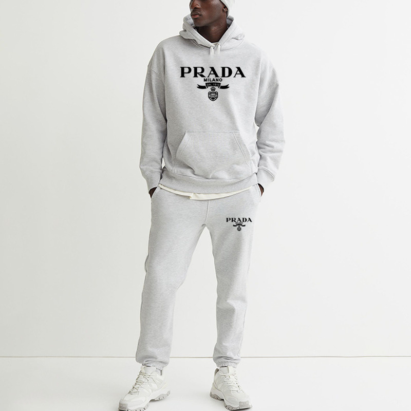 Костюм Prada