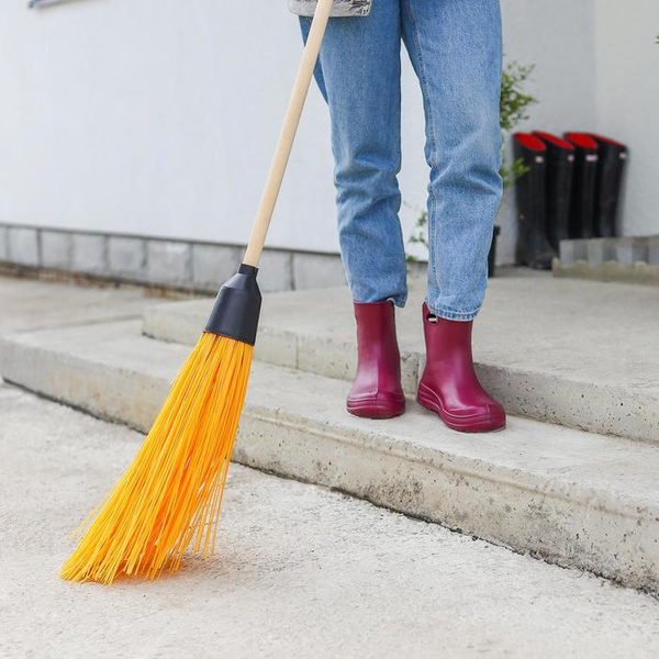 Метла полипропиленовая, с черенком "Дорогая", 5 колец - купить Веник в ...