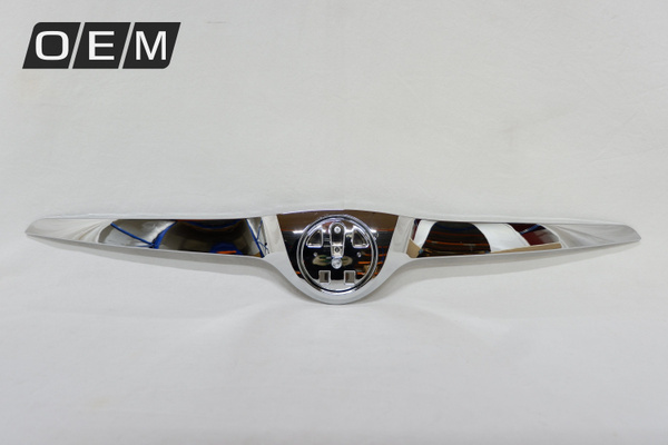 Молдинг капота Skoda Fabia 2 5J 5J0853633A, Шкода Фабиа, год с 2010 по ...