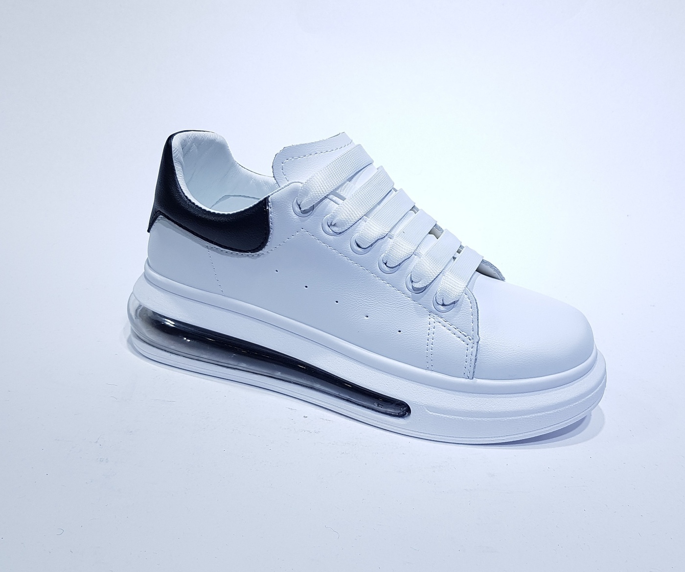 Кроссовки Stronger — купить в интернет-магазине OZON с быстрой доставкой