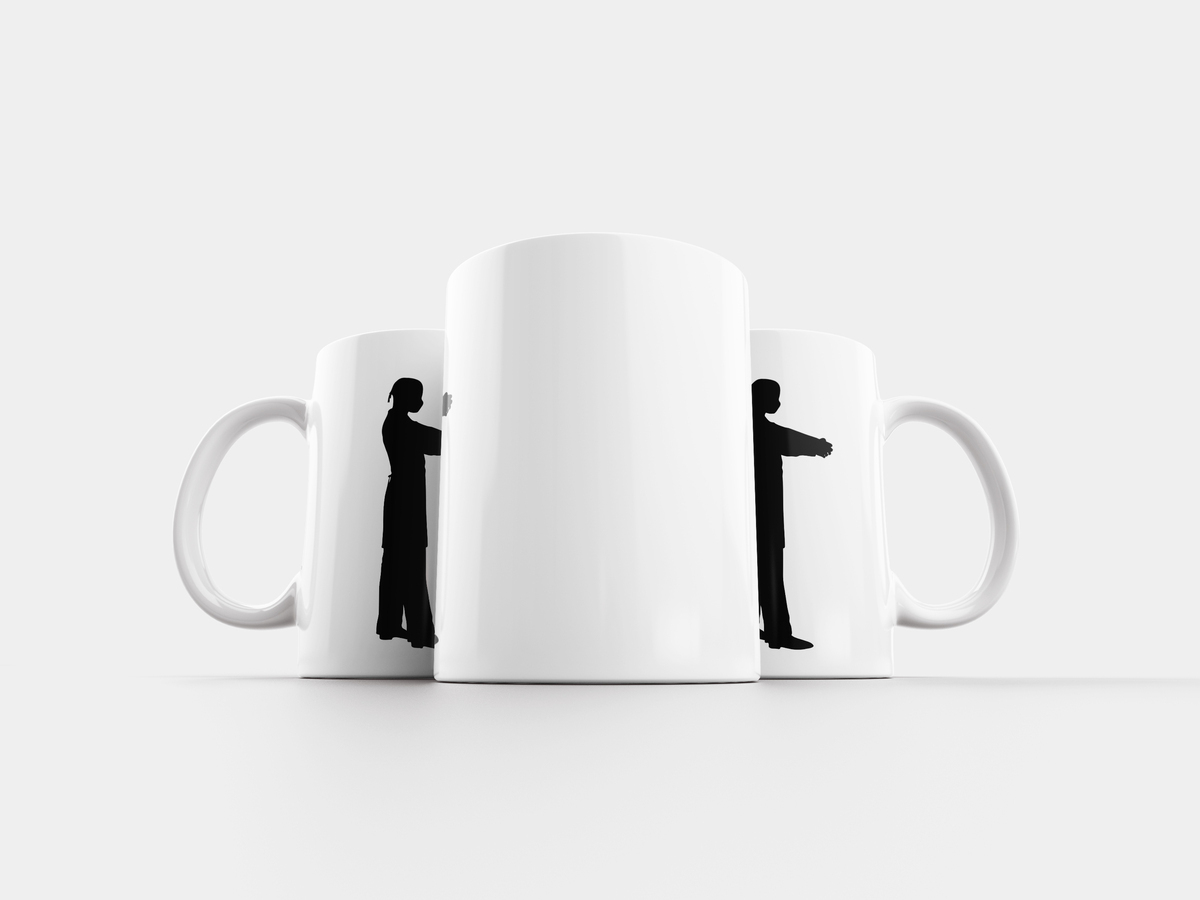 Лучший врач, с бляхой. Человечек с чашкой. Два человека и одна кружка. В кружке 10 человек у каждого. В кружке 10 человек у каждого.