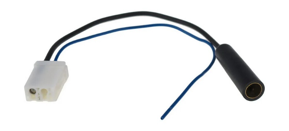 Антенный адаптер carav 13-003. Gps антенна для toyota, gps-адаптер. Переходник на антенну магнитолы тойота. Антенный переходник gps тойота. Gps антенна для kenwood 8020.