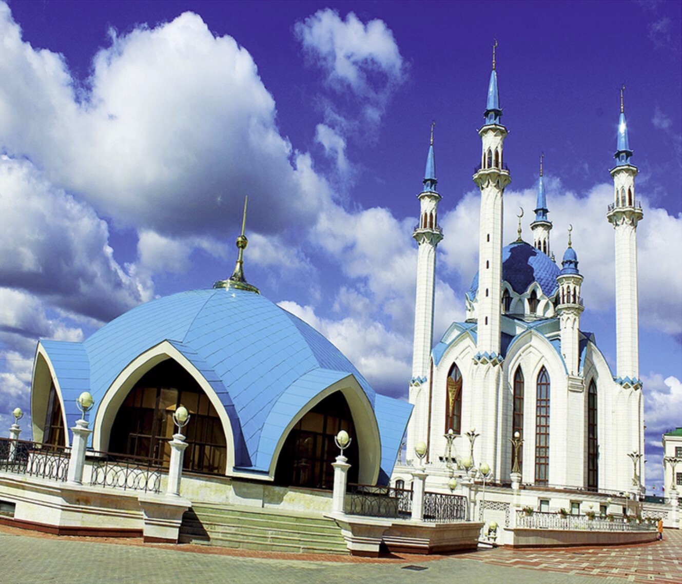 Самая большая мечеть в центральной Азии