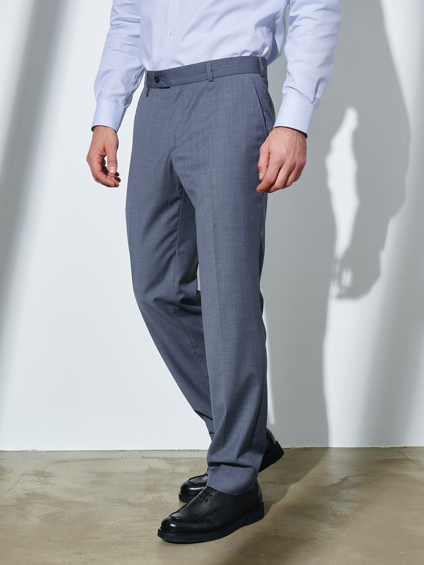 Широкие классические брюки мужские