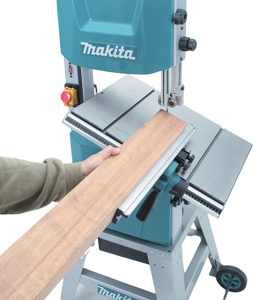 Станок ленточный Makita LB1200F 900W