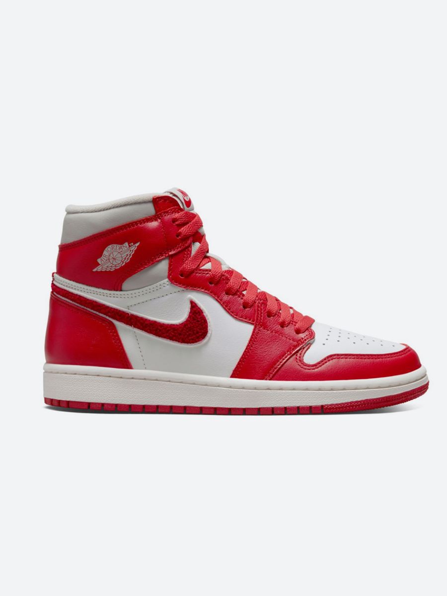 Air jordan 1 femme dior hot sale