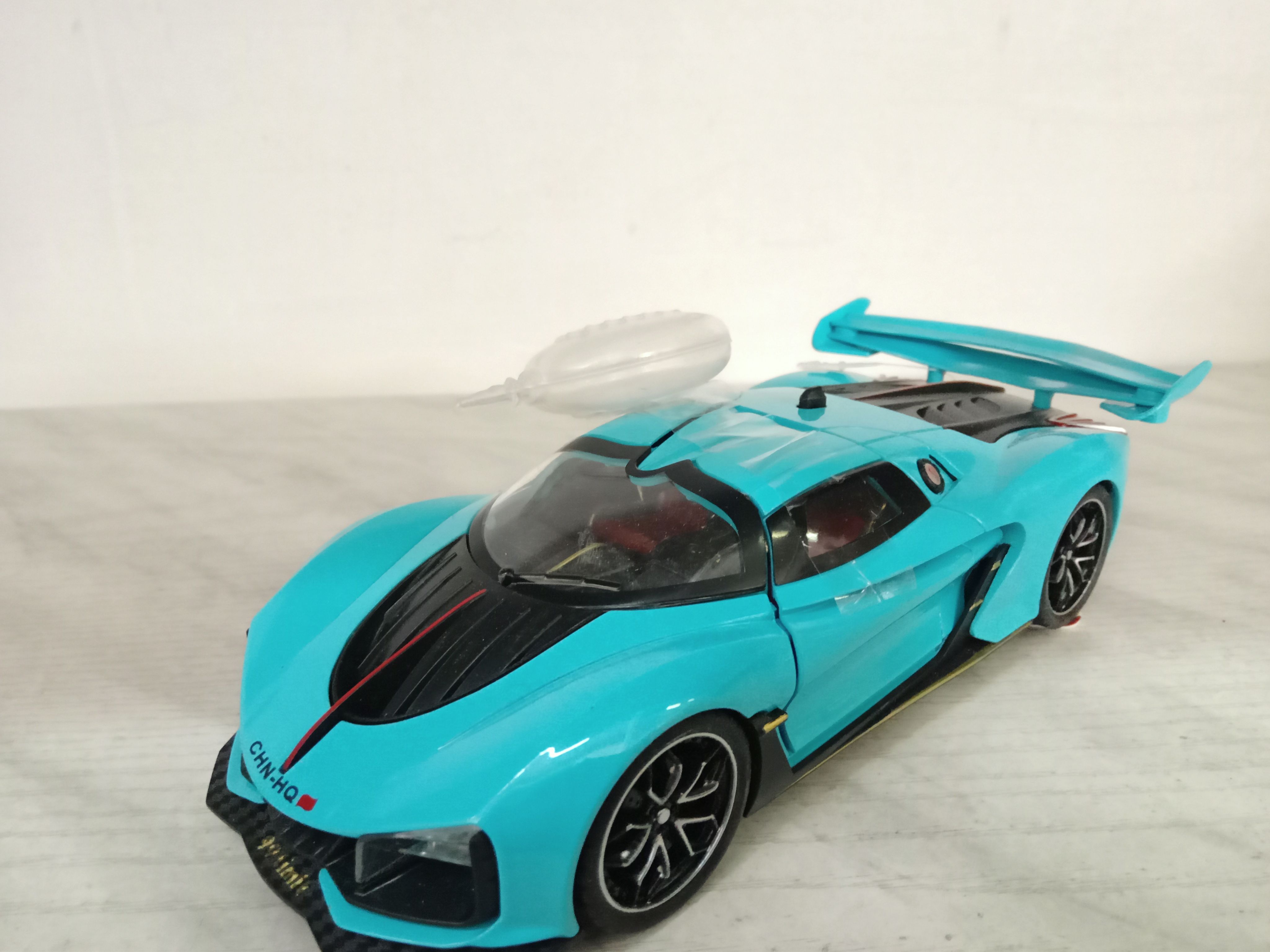Машинка с имитацией дыма. Mene lamborghini. Легковой автомобиль dickie toys mercedes-amg gt3 (19103) 1:16 30 см. Машина на радиоуправлении с дымом. Art boom машинка дрифт.