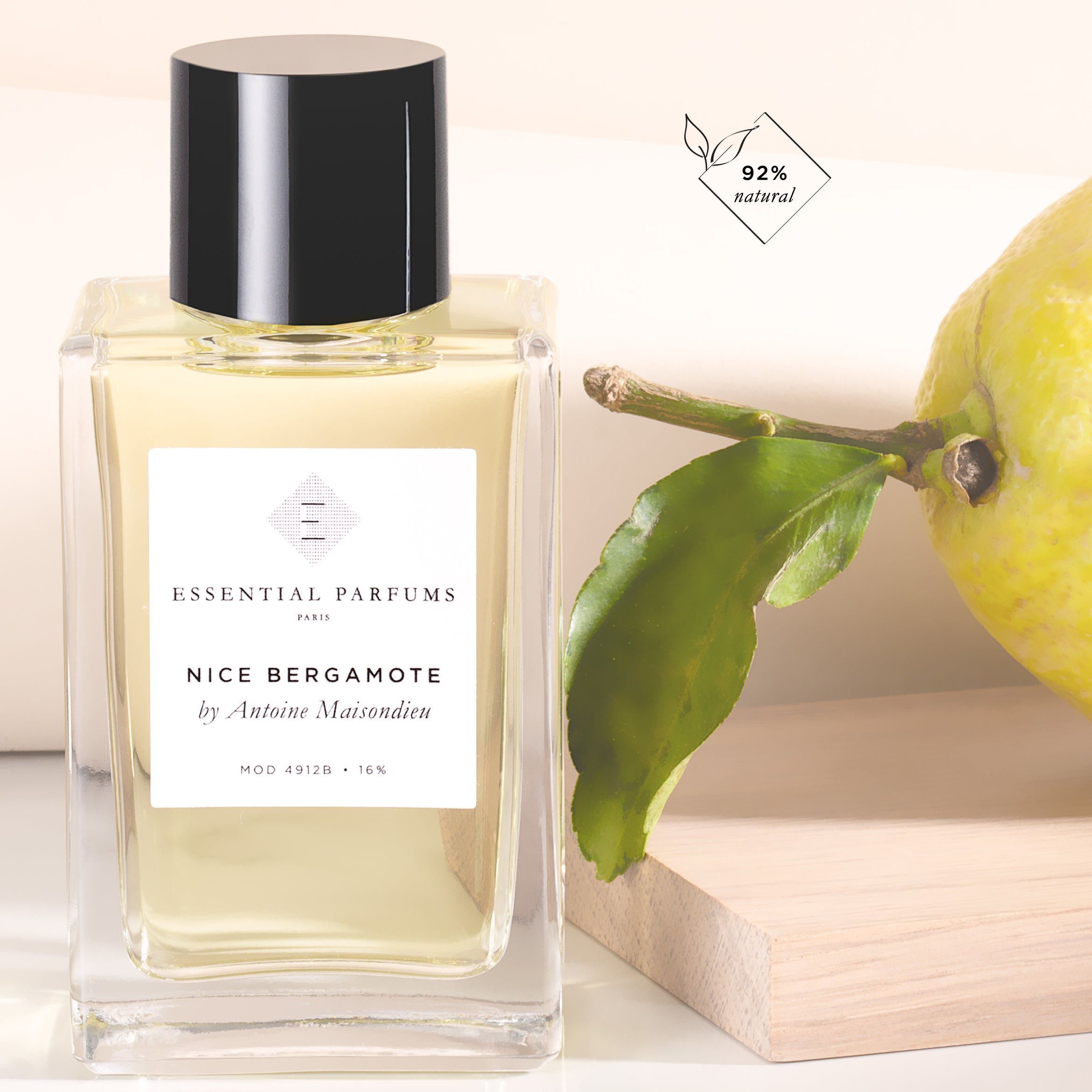 Essential parfums отзывы. Essential Parfums Bergamote. Essential Parfums nice Bergamote. Essential Parfums nice Bergamote золотое яблоко. Essential Parfums Orange x Santal.