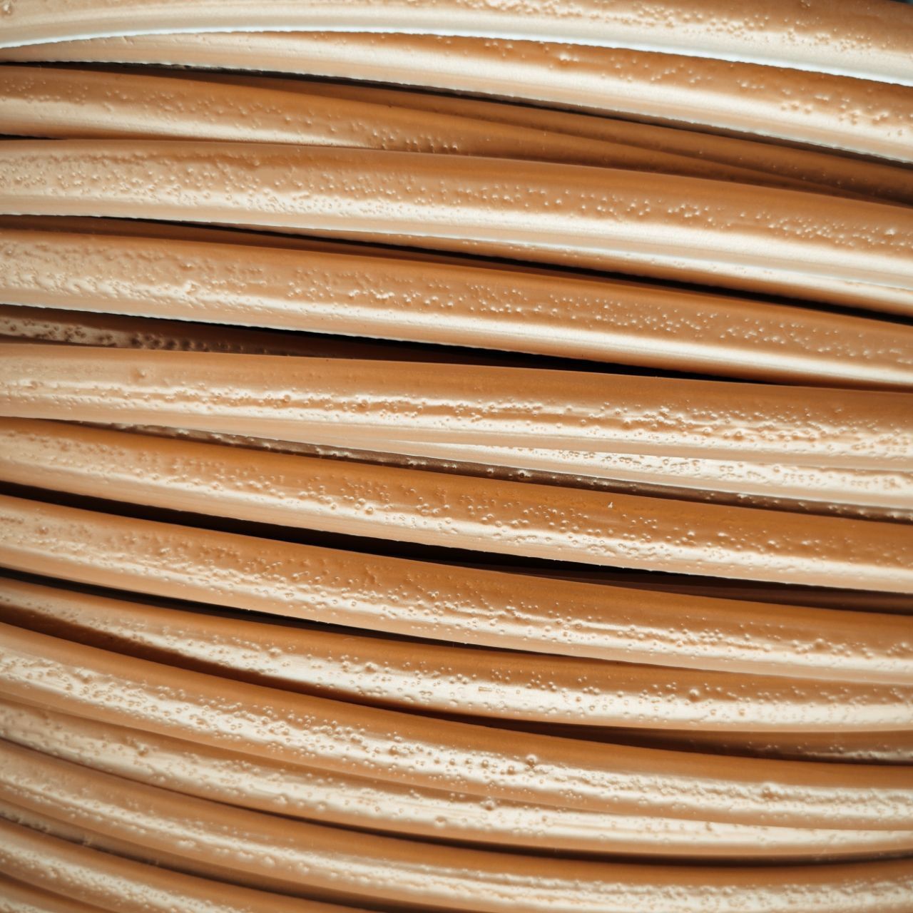 Плетение из прутка ротанга. Ротанг полутрубка. Профиль ротанга для плетения. Ратанг или ротанг. Как выглядит полумесяц ротанга для плетения.