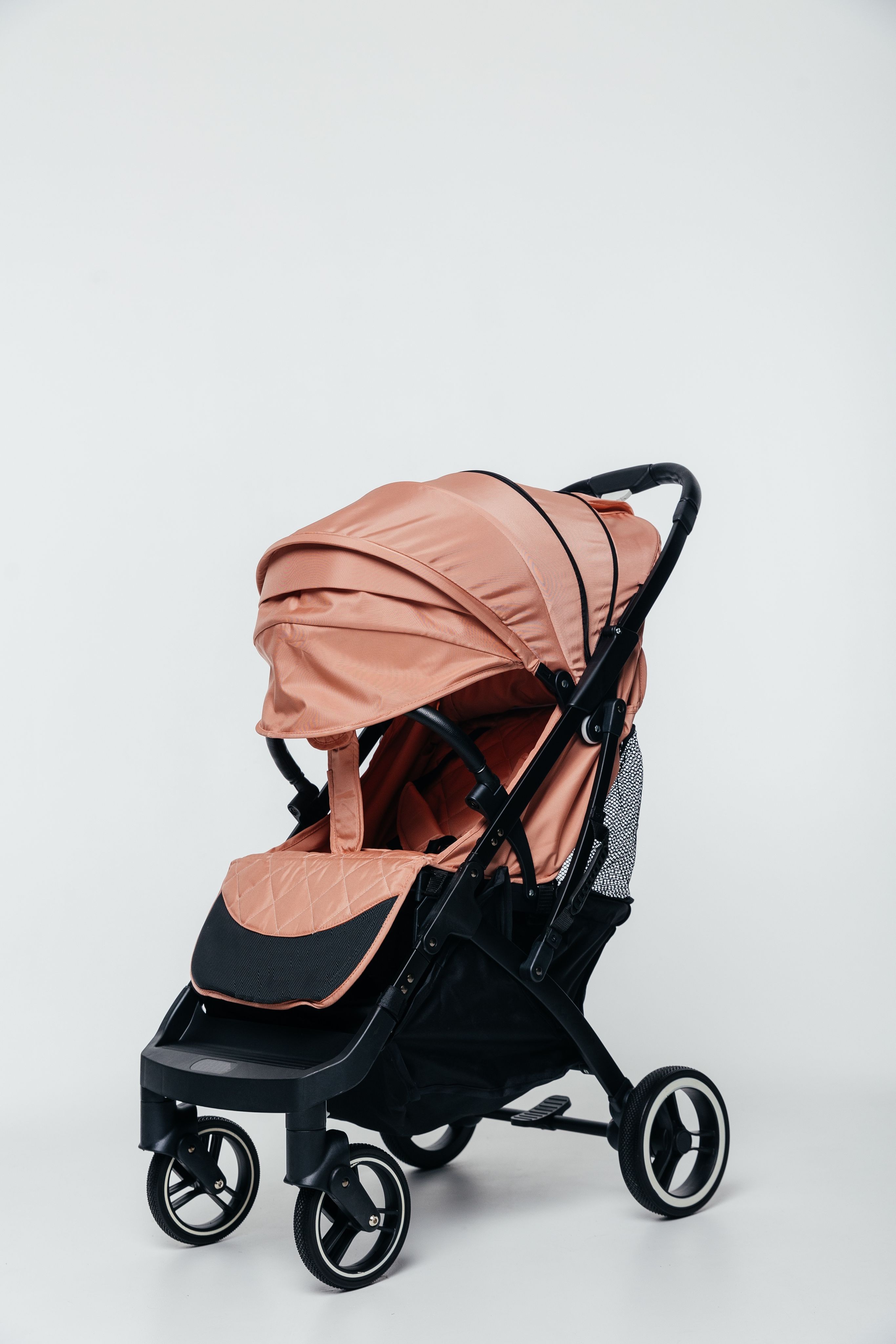 отзывы о коляске nobumi. прогулочная коляска nobumi sigma пудра. коляска nobumi sigma отзывы покупателей. кека сигма коляска обновленная. коляска nobumi sigma изумруд фото.