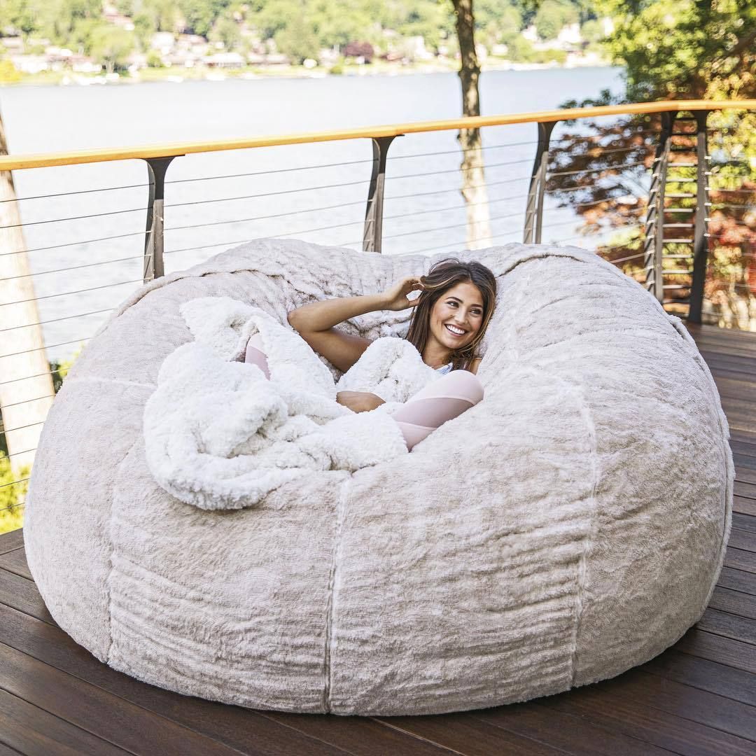 Гигантская подушка кровать lovesac