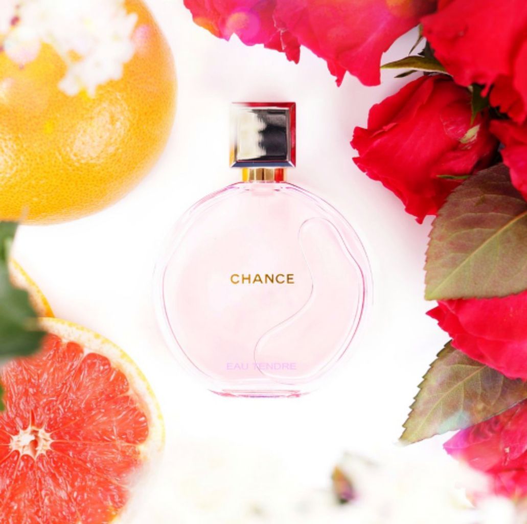 Chance vive. Chanel chance Eau Vive. Шанель шанс tendre. Chanel chance Vive. Chanel chance Eau tendre 100 мл.