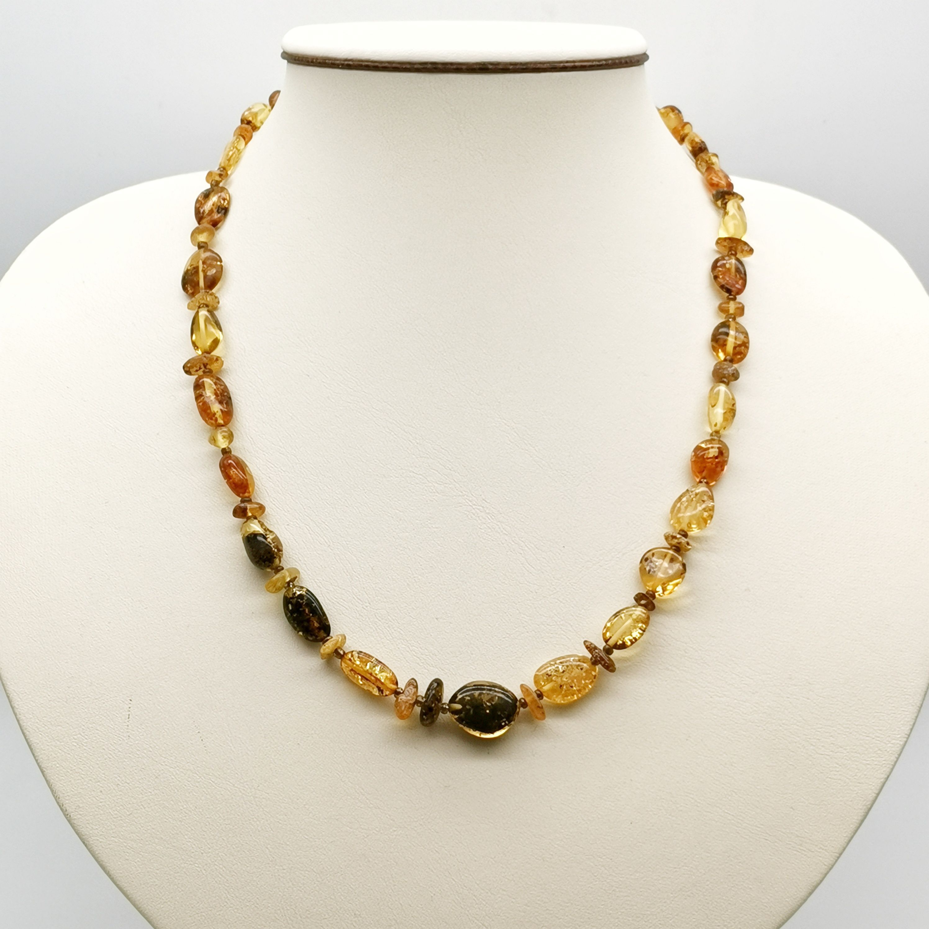 янтарная 50. леврана маска янтарная. 1654 желтый. янтарный скраб levrana. поддельный янтарь.