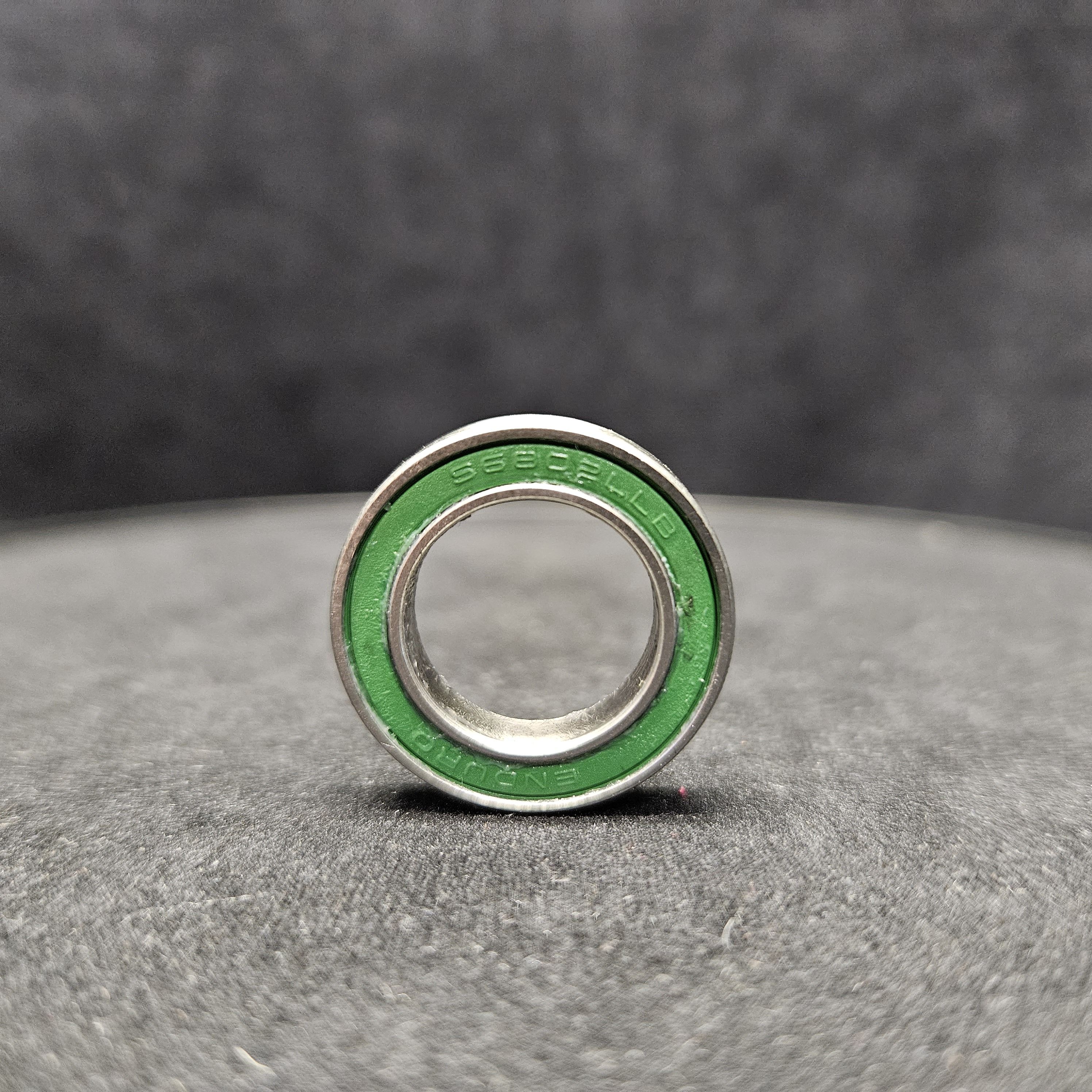 Подшипник ENDURO Stainless 440C, S6802 LLB, ABEC-3, зазоры - C3, радиальный / сепараторный