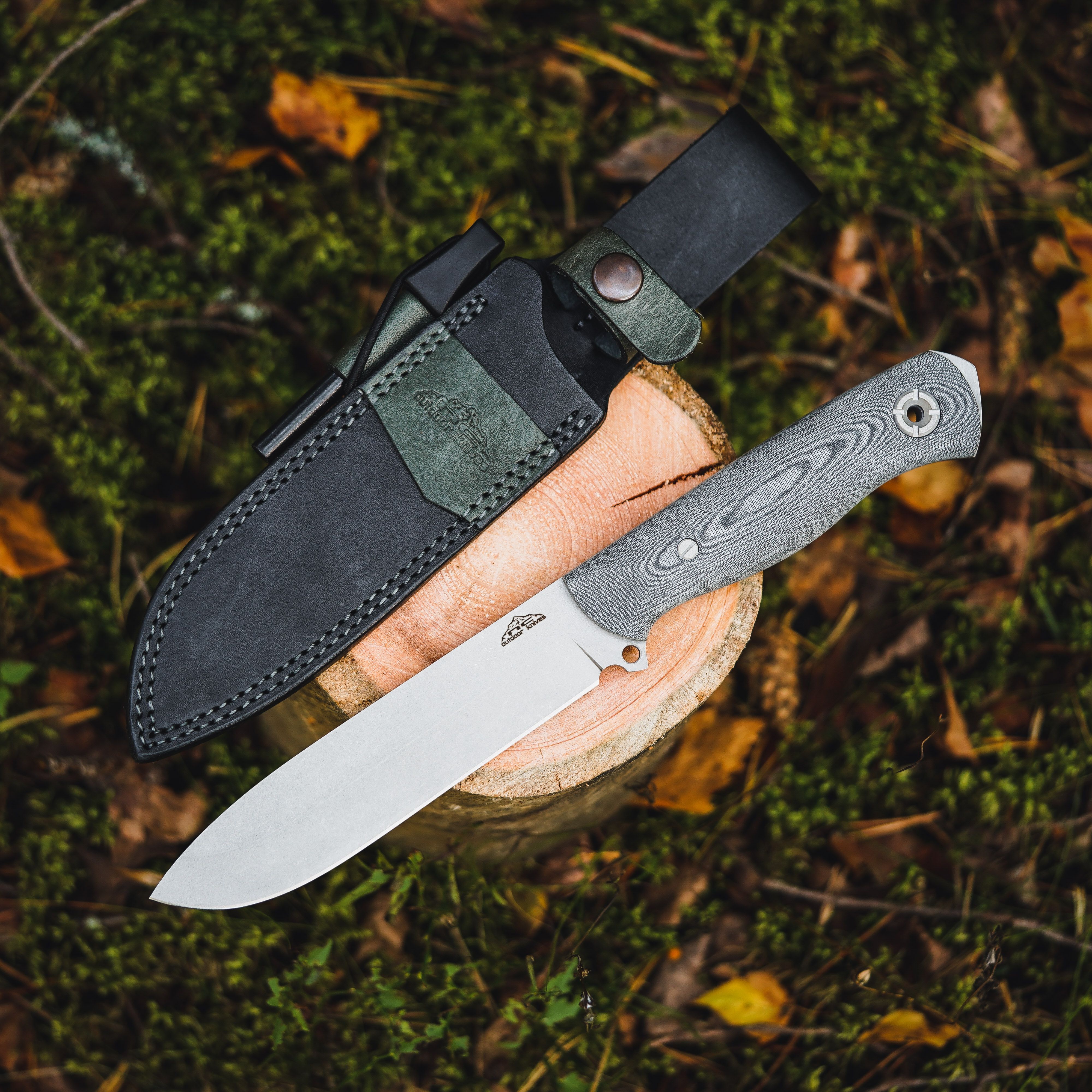 НожтуристическийRangerAUS-10Micarta