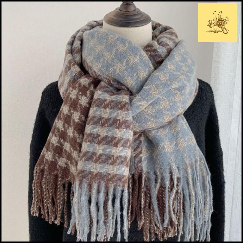 Снуд синий. Шарфы в наши дни фото. Шарфы женские модные. Шарфы в наши дни фото. Шарфы женские брендовые теплые зима.