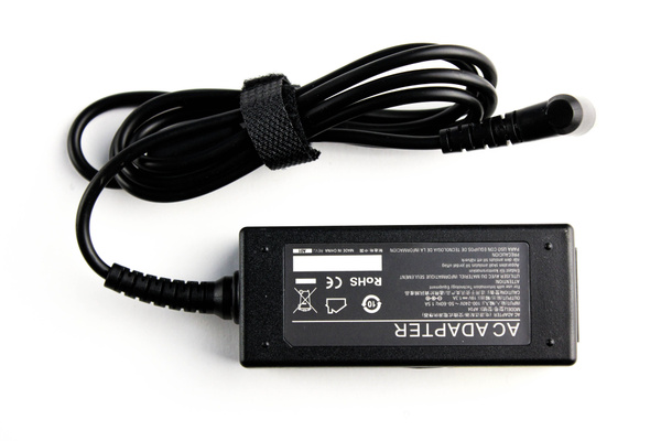 Серверный блок питания Блок питания для монитора LG 19V 1.3A (6.5x4.4 ...