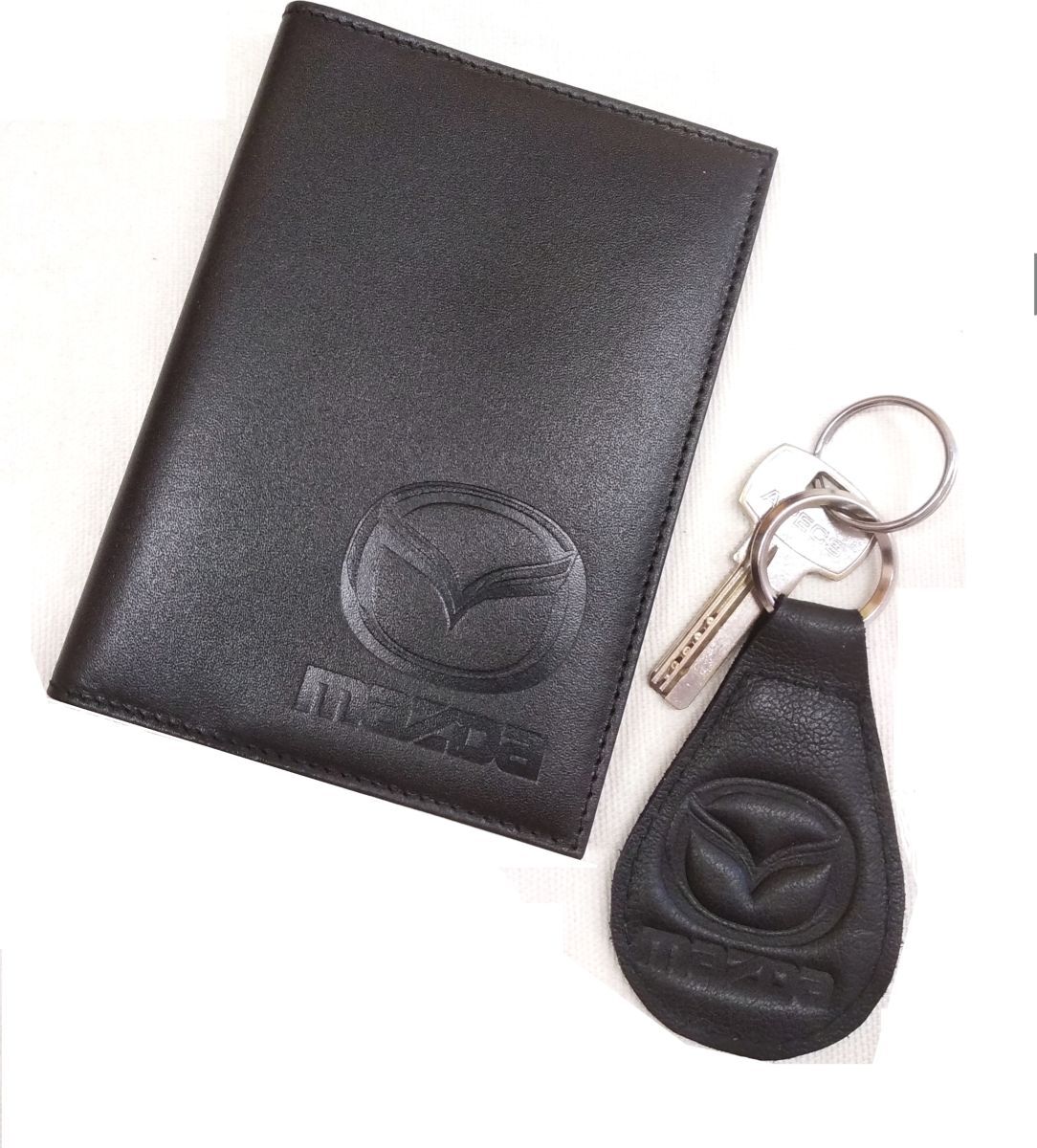 фото Обложка для автодокументов Auto Premium Mazda + Брелок, 27464, черный, 9,5 х 13 см