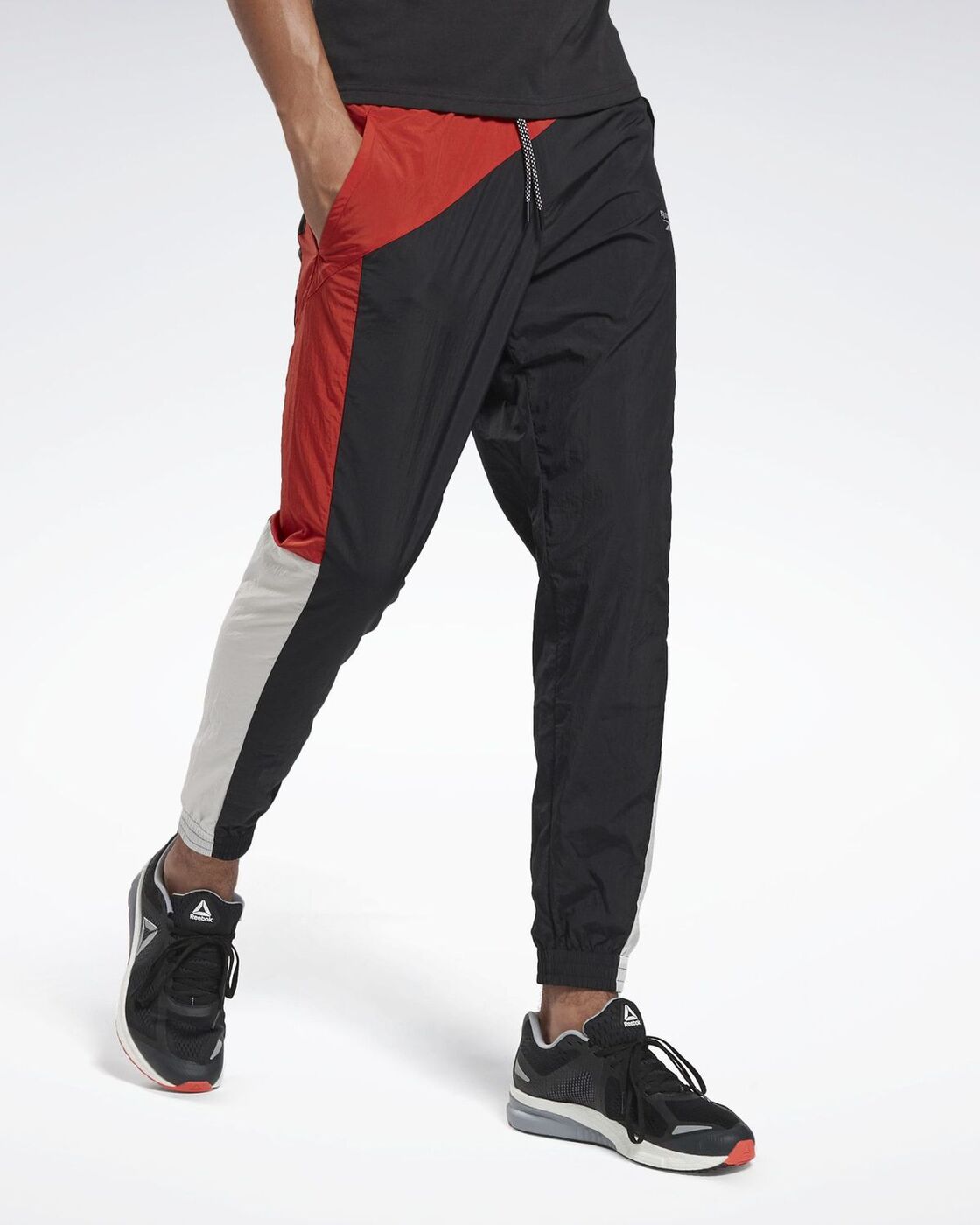 Брюки спортивные Reebok HR track Pant