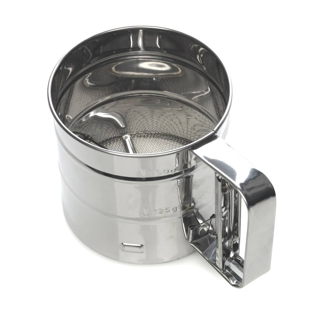 Кружка сито. Кружка сито flour Sifter. Кружка-сито для просеивания муки flour Sifter j-001. Сито для муки рп187. Bekker сито-Кружка 0,5л..