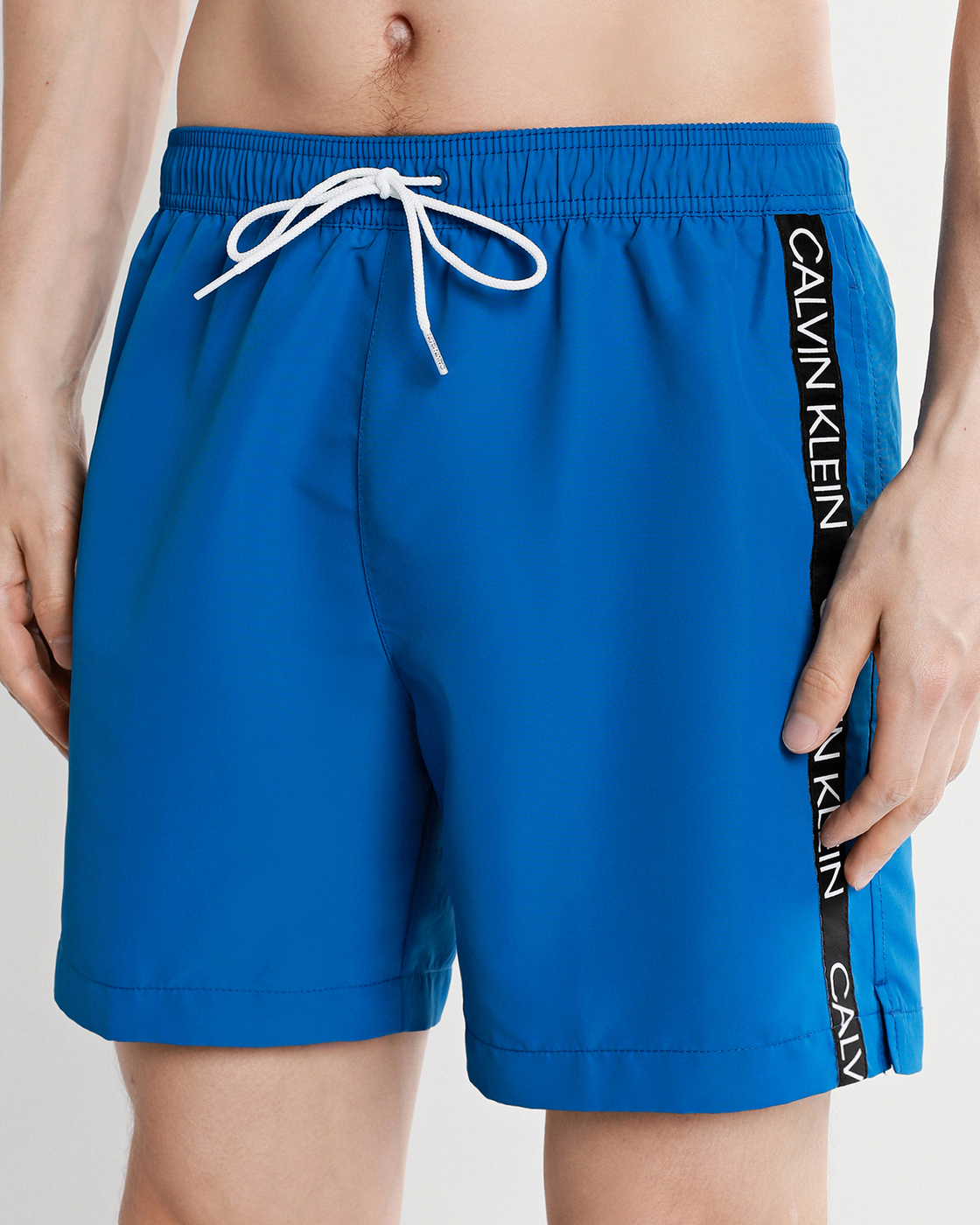 Шорты Calvin Klein Jeans — купить в интернет-магазине OZON с быстрой ...