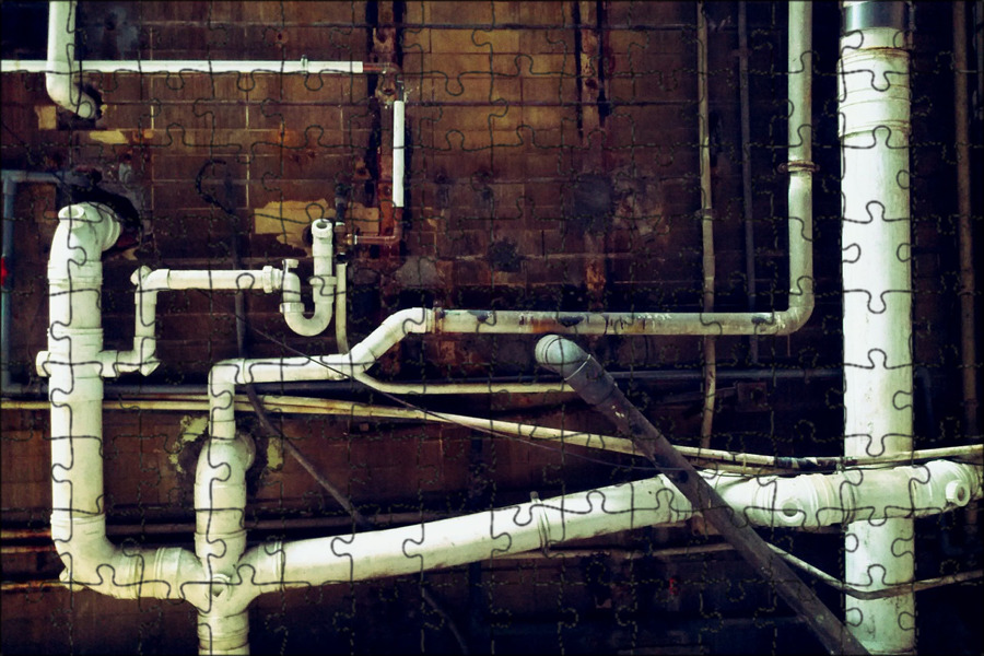 Монтаж труб. Трубопровод сантехника. Картины водопроводные трубы. Water piping. Трубы для водопровода.