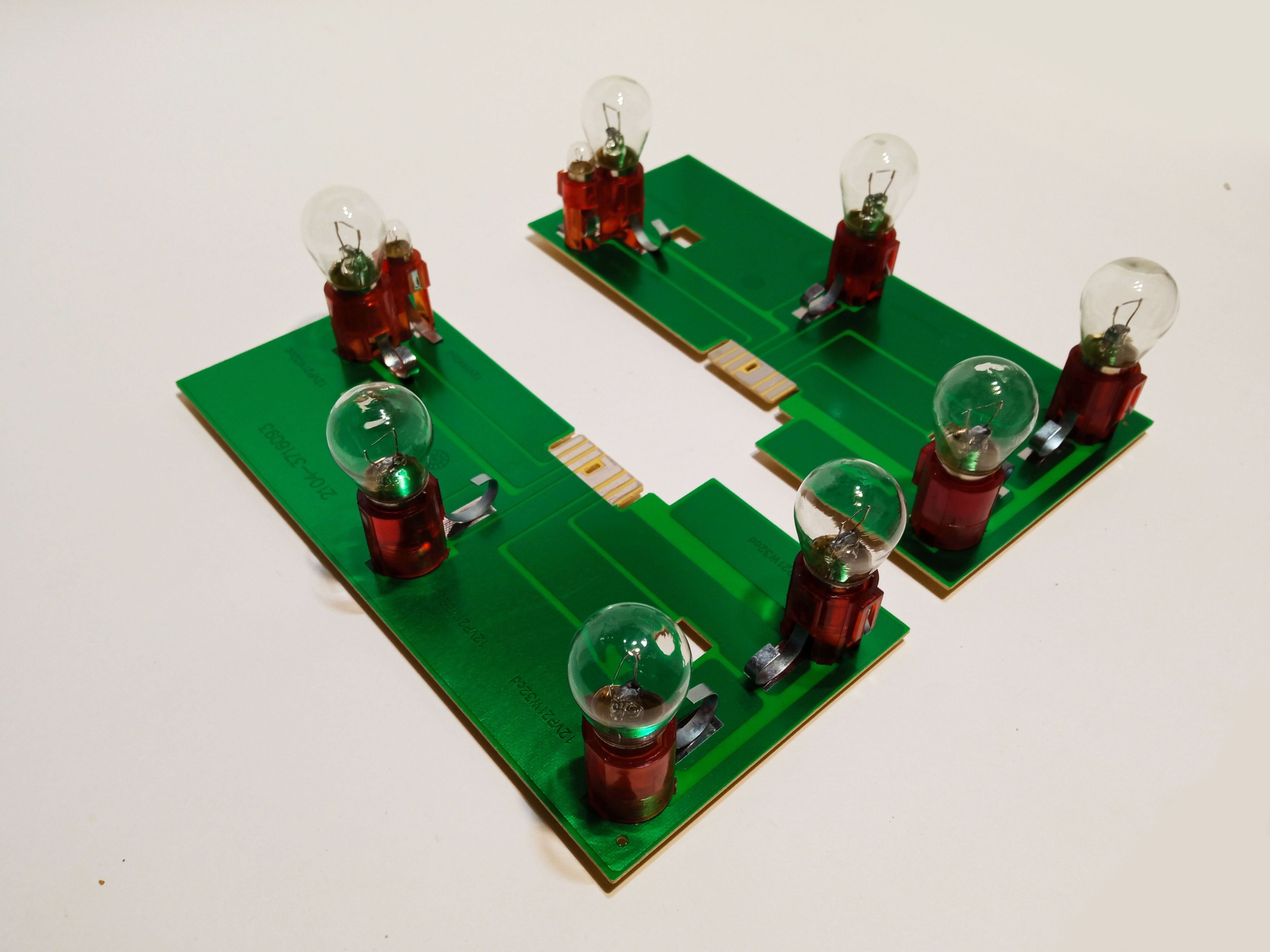 плата заднего фонаря ваз-2104 сб левая san-d. плата заднего фонаря ваз 2104. светодиодный модуль в фонарь ваз 2104. плата заднего фонаря 2104. плата заднего фонаря ваз 2104 левая в сборе.