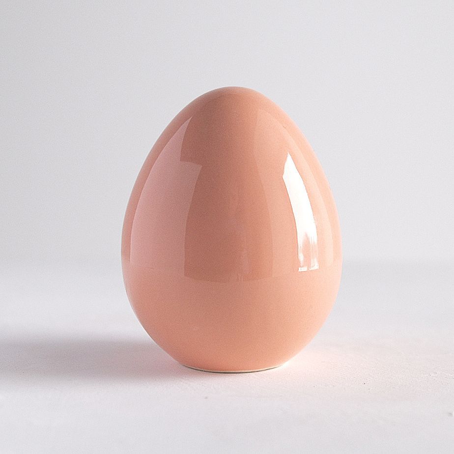 Коричневые яйца в пленке. Small eggs. Small eggs. Speckled eggs. Want now small egg.