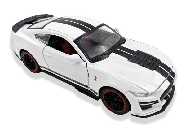 Металлическая машинка модель Ford Mustang GT500 Форд Мустанг ГТ500 15 ...