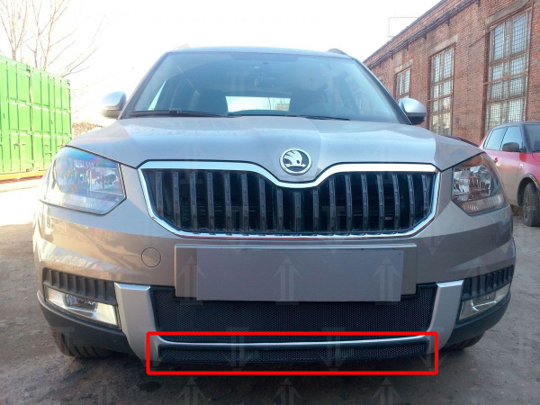 Защита радиатора низ черная Skoda Yeti (2013-2018) рестайлинг, для ...