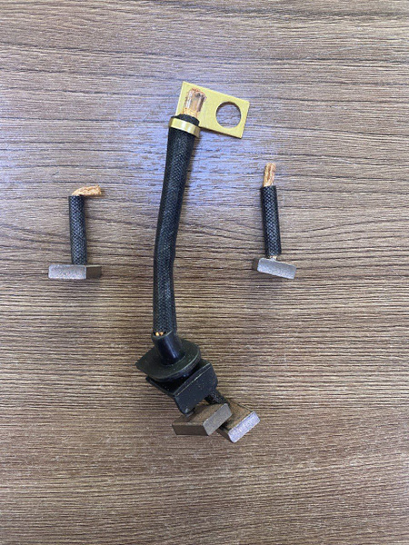 Щетки стартера (без щеткодержателя) (производитель Мексика) Great Wall ...