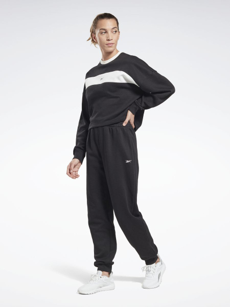 Костюм спортивный Reebok Rie Poly Tracksuit - купить с доставкой по ...