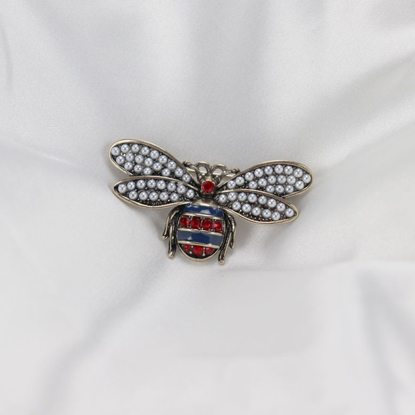 Gucci Брошь - купить с доставкой по выгодным ценам в интернет-магазине ...