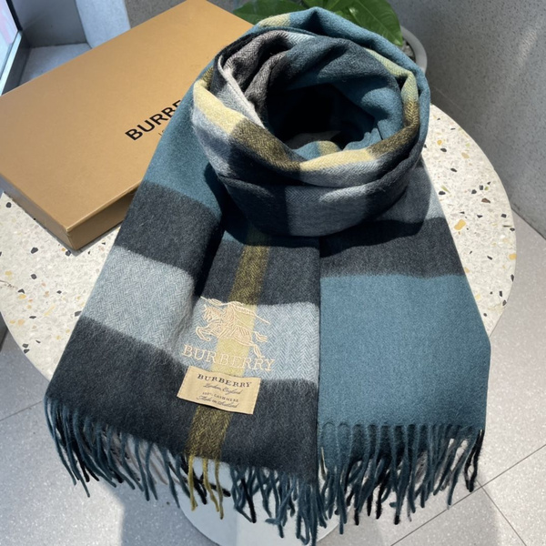 Шарф Burberry - купить с доставкой по выгодным ценам в интернет ...