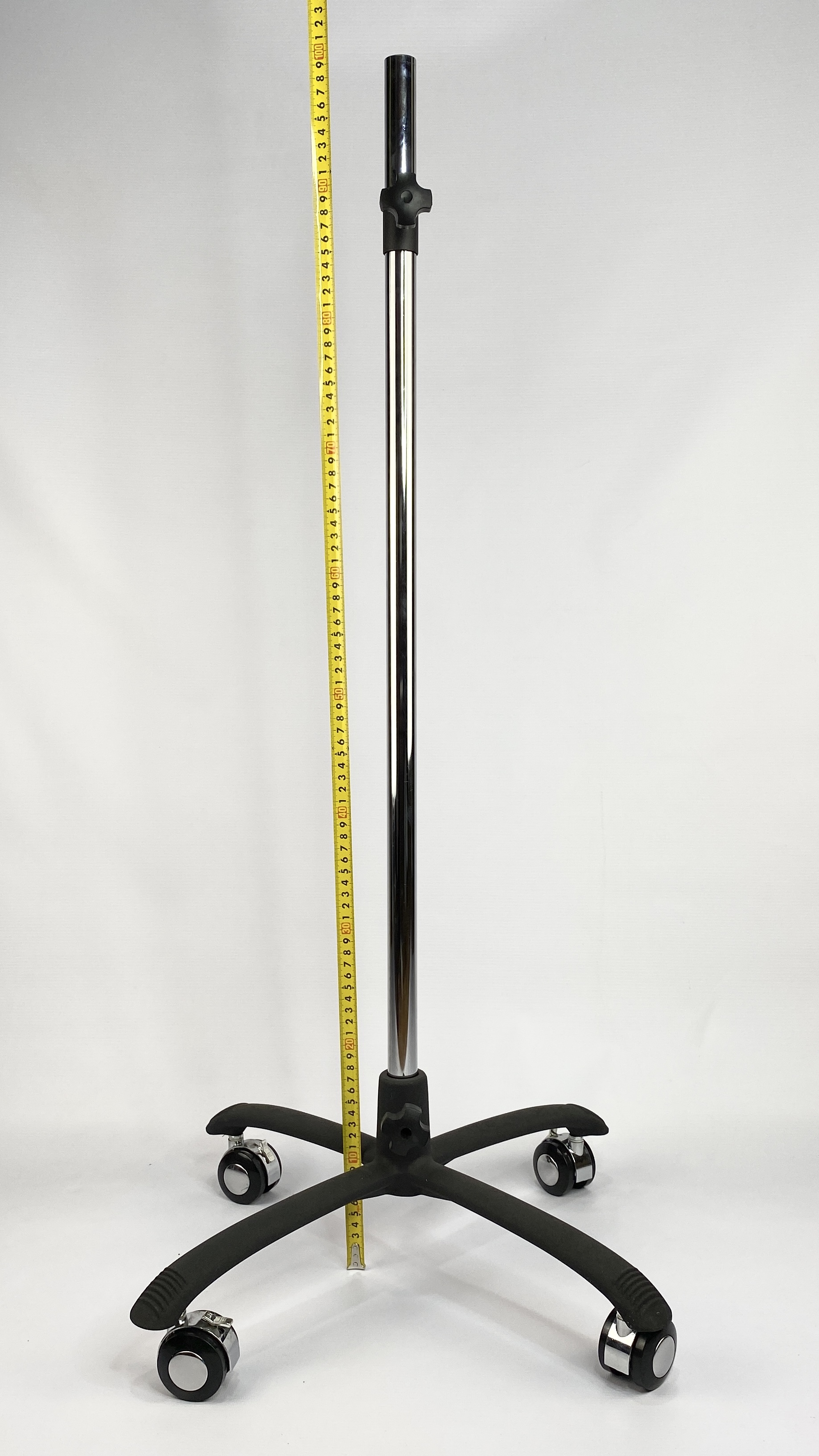 Подставка для портновского манекена Литая на колесах — купить в ...