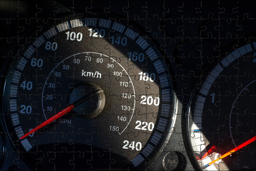 Спидометр автомобиля показывает скорость в километрах купить