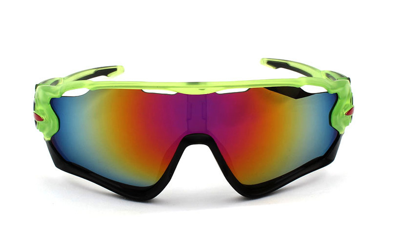 Очки для велоспорта. Очки uv400. Спортивные очки. Очки спортивные велосипедные. Модные спортивные очки солнцезащитные.