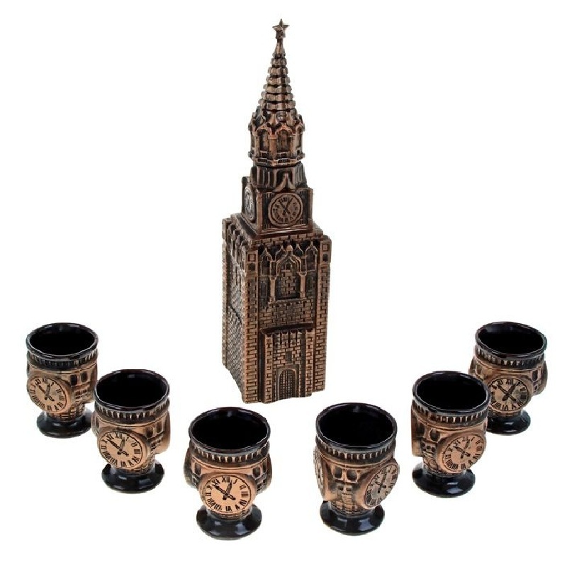 Набор конфет кремль спасская башня. Подарочный набор башня. Подарочный набор крель. Штоф спасская башня. Набор лего эйфелева башня.