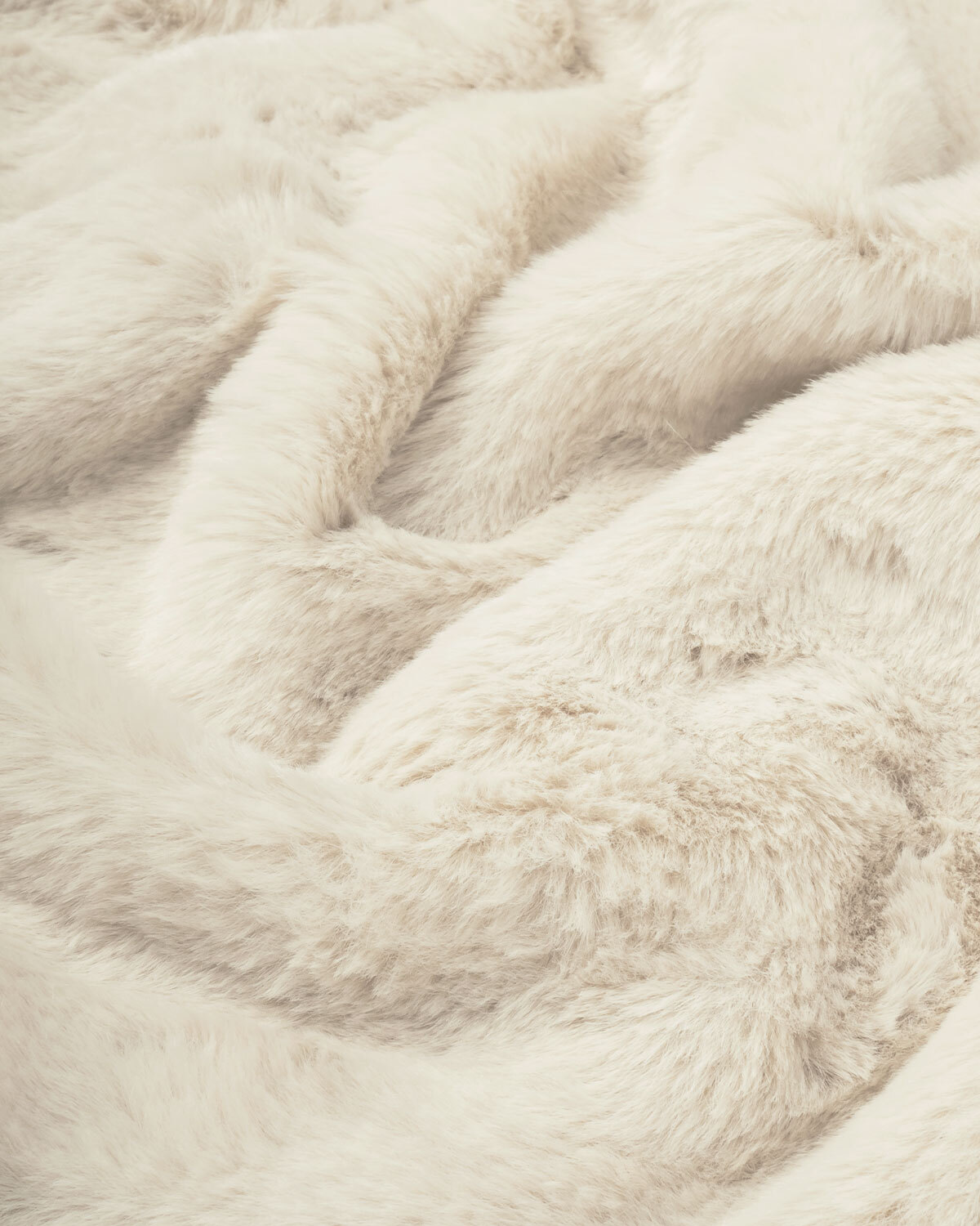 Искусственный мех песец длинноворсовый. Искусственный мех. Искусственный мех длинноворсовый. Мерлушка. Мех коротковорсовый.