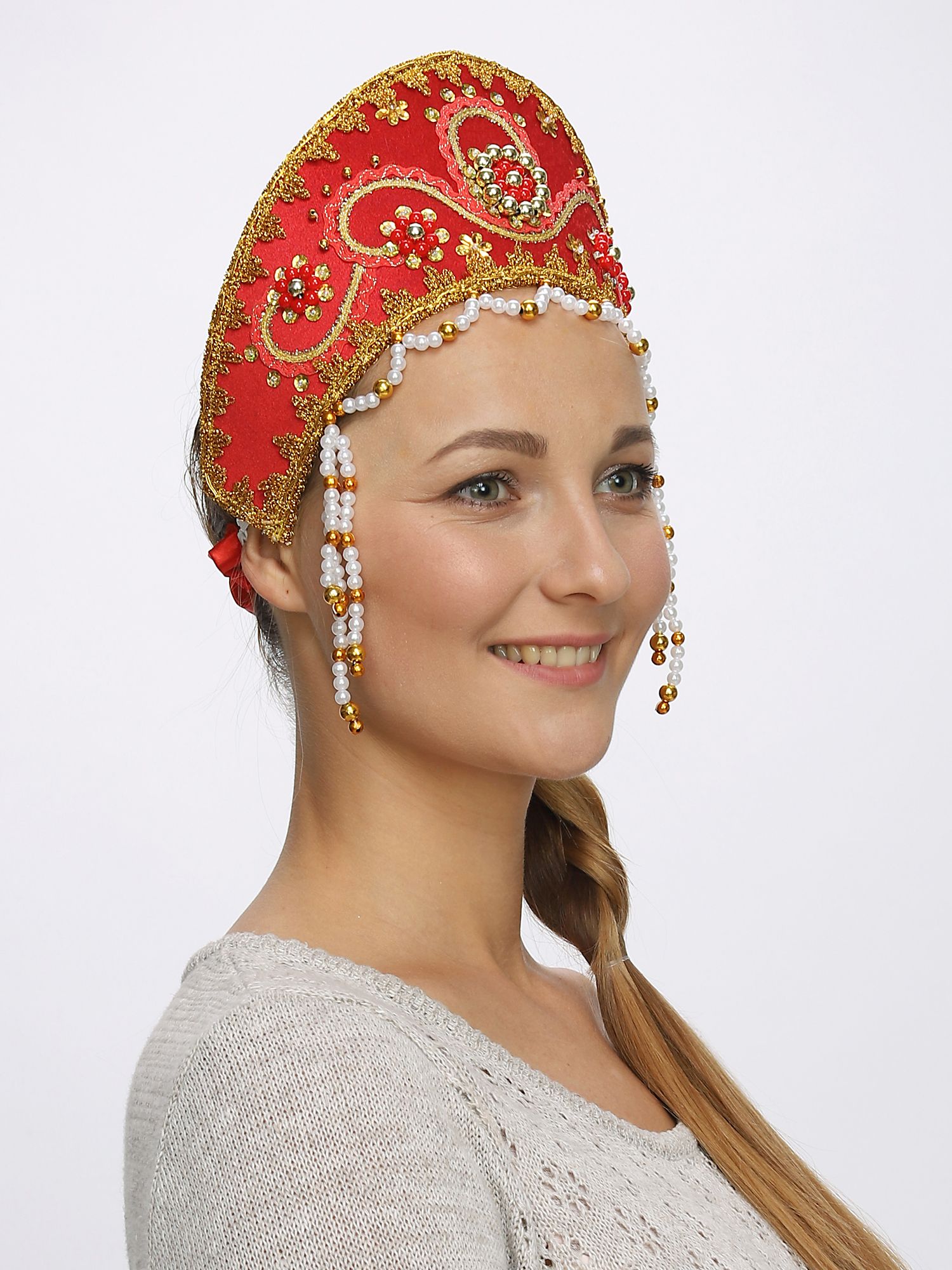 Кокошник современный